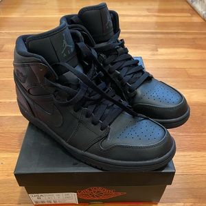 Air Jordan 1 MID ♟